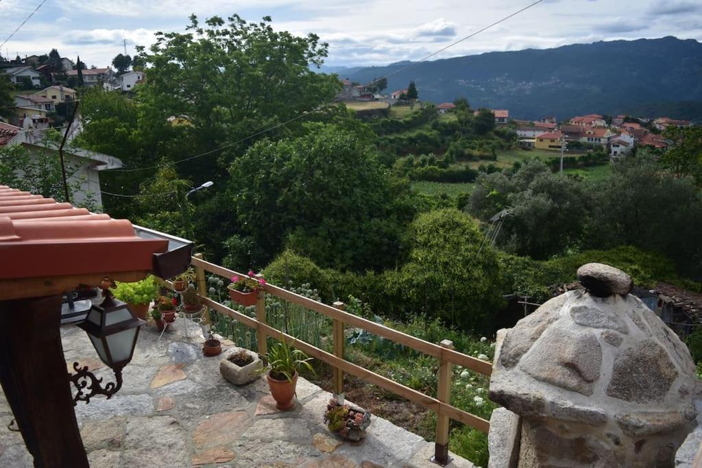 Casinha Estrela Da Encosta - Geres Villa วีเอย์รา ดู มีโญ ภายนอก รูปภาพ