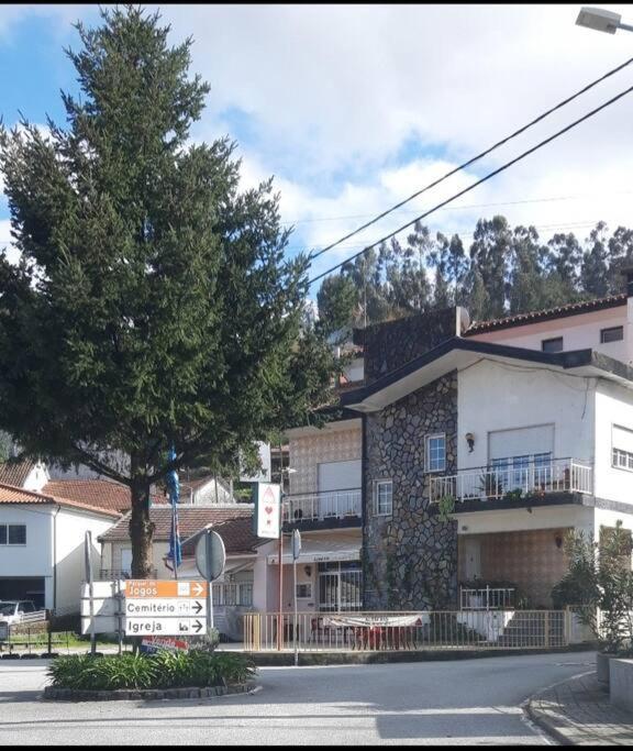 Casinha Estrela Da Encosta - Geres Villa วีเอย์รา ดู มีโญ ภายนอก รูปภาพ